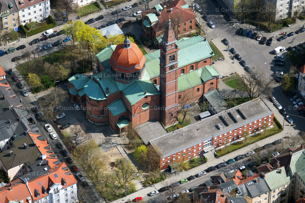 4021931 | Schwabinger Dom, St. Ursula-Kirche, München im Bundesland Bayern