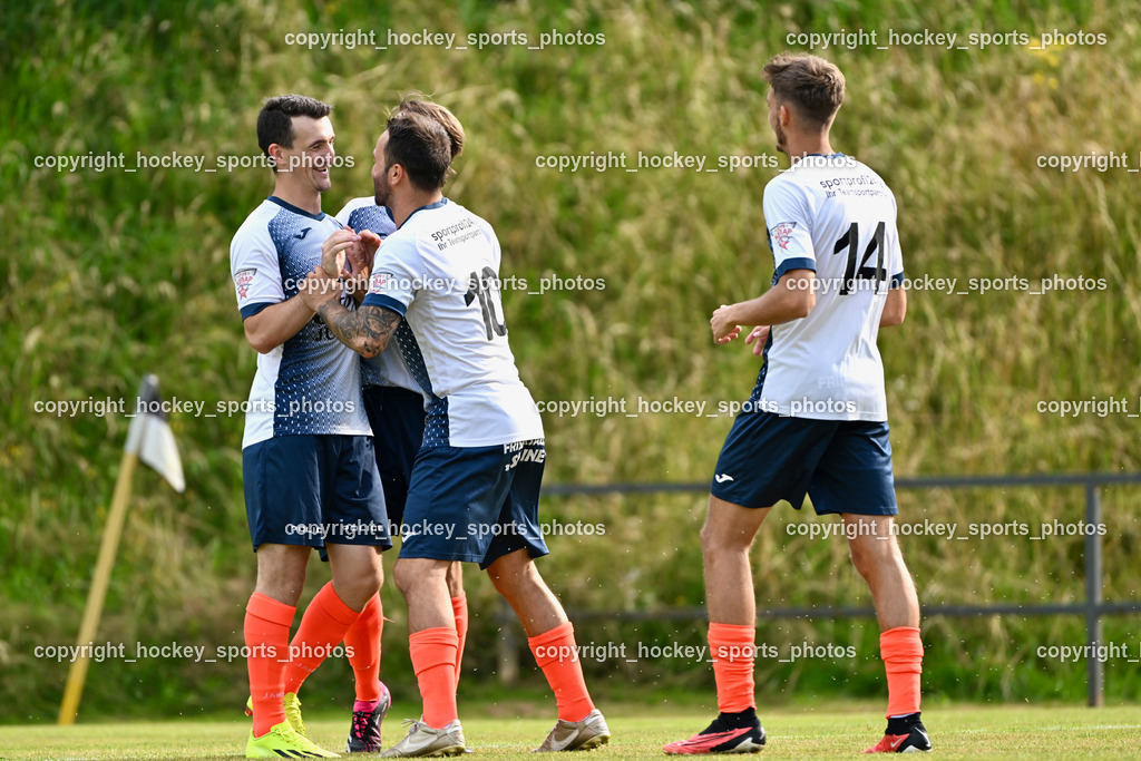 SC Magdalen vs. DSG Ledenitzen | Jubel DAG Ledenitzen Mannschaft, #14 Tim Kovacic DSG Ledenitzen, #10 Denis Gavran DSG Ledenitzen, #11 Enis Musanovic DSG Ledenitzen, SC Magdalen vs. DSG Ledenitzen, SC Magdalen vs. DSG Ledenitzen am 19.07.2024 in Villach (Sportplatz Madalen), Austria, (Photo by Bernd Stefan)
