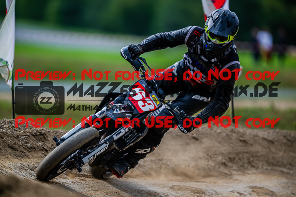 MaZZes_FotoMatrix_220904_0791 | S3