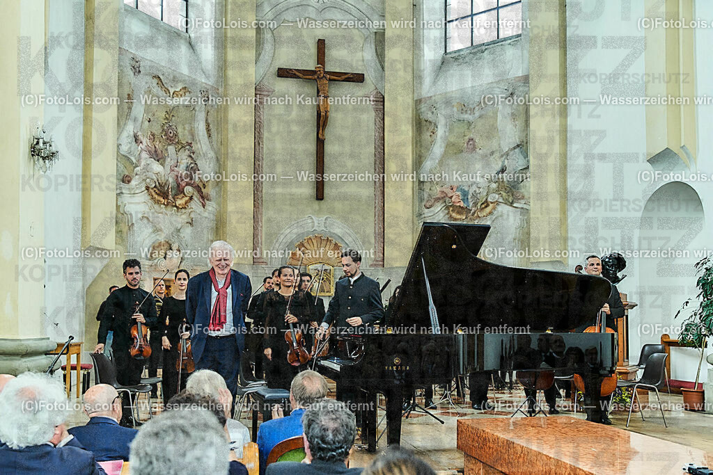 ALS0351_XXXIX-Chopin-Festival_Camerata Mozartiana_Olejniczak | (C)FotoLois.com, Alois Spandl, Eröffnungskonzert in der Kartausenkirche mit Camerata Mozartiana unter Dirigent Daniel Auner, Janusz Olejniczak (Klavier), Natalia Rehling (Klavier), Kompnistin Johanna Doderer und Ingolf Wunder (Klavier), Fr 4. August 2023  . August 2023.