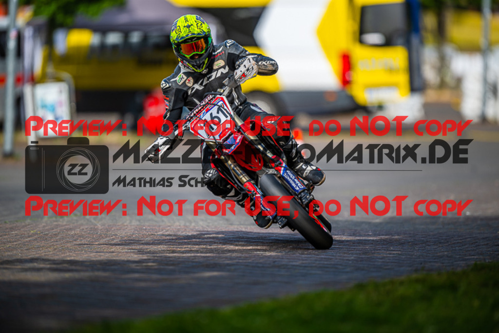 MaZZes_FotoMatrix_220618_7872 | S1