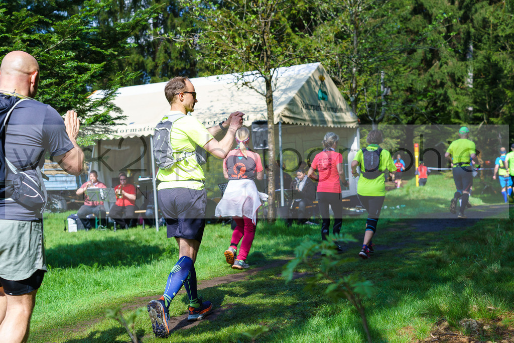 Rennsteiglauf 2023 | Rennsteiglauf 2023 am 12. Mai 2023 - Marathon-Strecke Neuhaus/Rwg. - Schmiedefeld