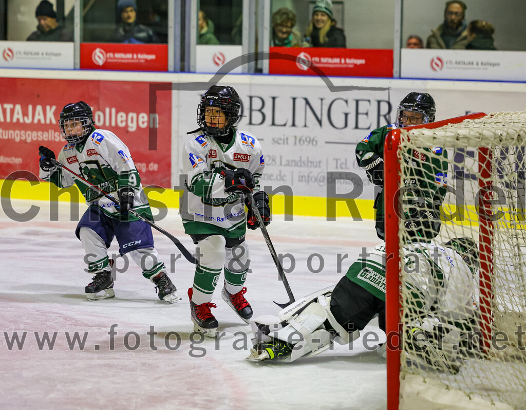 2025-11-02_083_TSV_Erding_gegen_EV_Fuessen | Erding, Deutschland, 02.11.2025:Eishockey, Oberliga Süd 2025 / 2026, 15. Spieltag, TSV Erding gegen EV Füssen, Endergebnis: 2:6Foto: Christian Riedel / fotografie-riedel.net
