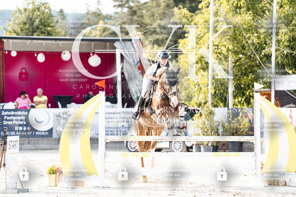 CK906039 | Turnierfotografie Pferdefotografie Trier Rheinland-Pfalz Pferdesport Reitsport Tierfotografie Sportfotografie Pferdevideo Pferdevideografie Equestrianvideography equestrianphotography  - Realisiert mit Pictrs.com