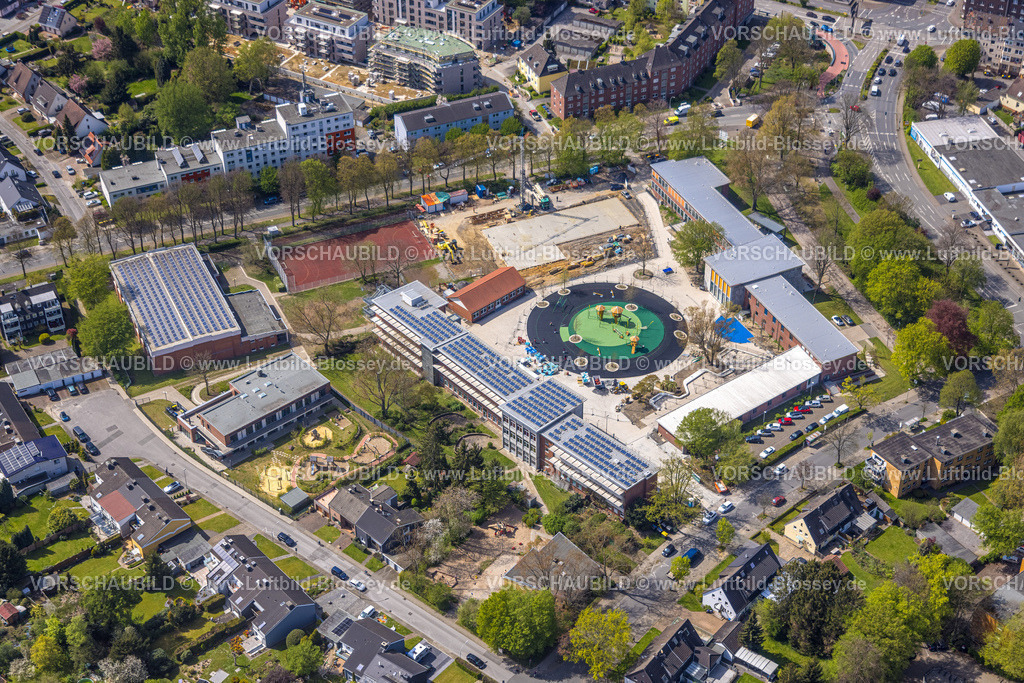 Herne230403220Ost | Luftbild, Kolibri-Schule, Stadtteilzentrum H2Ö, kreisförmiger Spielplatz, Solardach, Herne-Süd, Herne, Ruhrgebiet, Nordrhein-Westfalen, Deutschland
