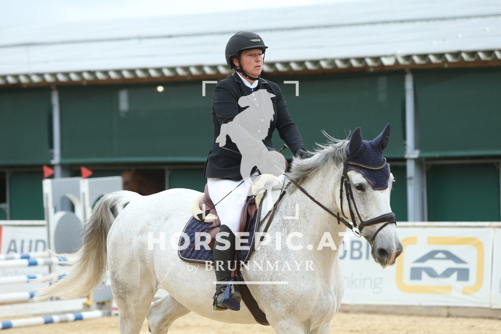 DL2Q0995 | Willkommen bei Brunnmayr - Design & Fotografie – Ihrem Spezialisten für Reitturniere und Pferdeveranstaltungen in Oberösterreich, Salzburg und Bayern! Seit über 17 Jahren sind wir leidenschaftlich dabei.