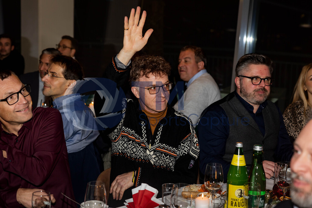 TP-20241213-0229 | VILLACH,AUSTRIA,10.DEC.24 - ICE HOCKEY - ICE Hockey League, Villacher SV vs EC Red Bull Salzburg. Image shows Photo: GEPA pictures/ Matthias Trinkl