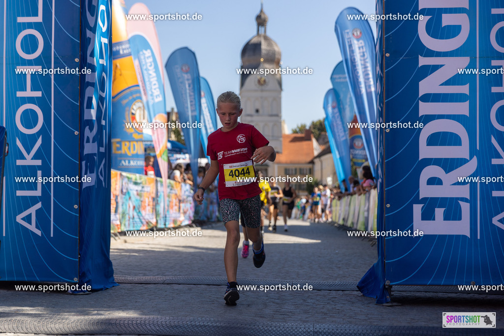 VJ__3512 | Stadtlauf Erding 2025 #stadtlauferding #erdingstadtlauf #stadtlauf_erding #laufmotivation #trisporterding #yourpictrs #sportshot_your_pictrs