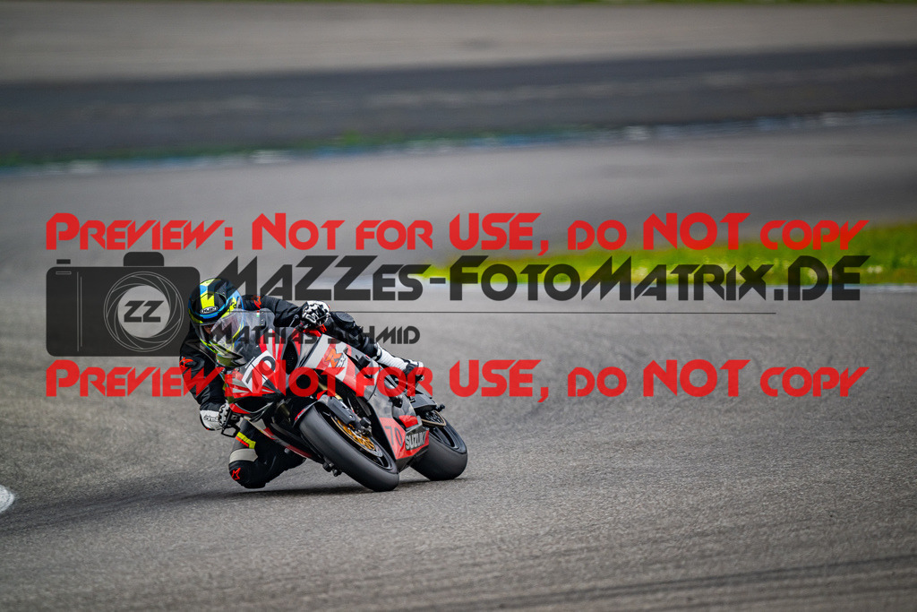 MaZZes_FotoMatrix_240702_6007705_9152 | ROT