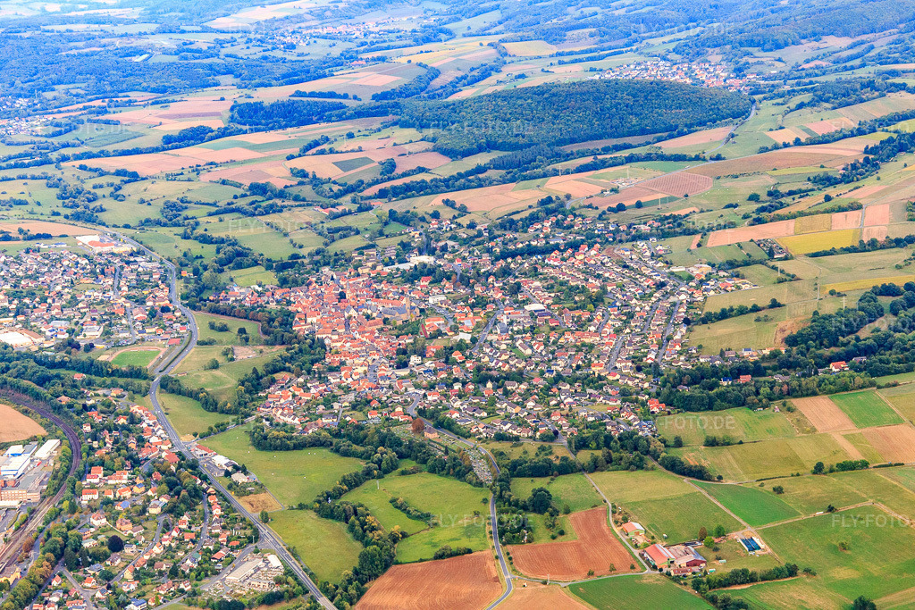 Luftbild: Ortsansicht aus Südwesten in Steinau an der Straße im Bundesland Hessen in Deutschland. Foto: IMG_111070.jpg vom 08.09.2018 durch Werner Riehm/FLY-FOTO.de