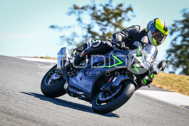 0042-260814BB-022_42 | Deine Full-Service-Agentur für ✔️Videoproduktionen und ✔️Motorsportfotografie Jetzt Angebot anfragen!