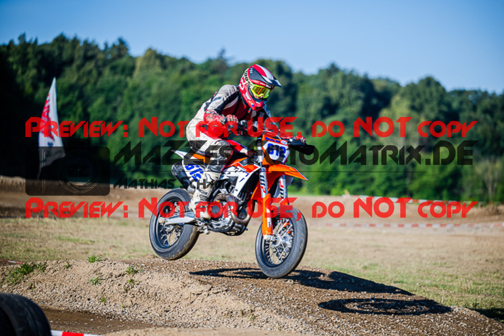 MaZZes_FotoMatrix_220904_2921 | S3