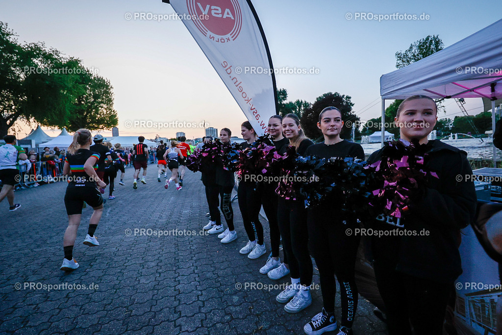 20. OBI Nachtlauf des ASV Koeln, 17.05.2023 | Koeln, 17.05.2023: Impressionen vom 20. OBI Nachtlauf des ASV Koeln rund um den Tanzbrunnen. Foto: Beautiful Sports Pressefotoagentur (www.beautiful-sports.com)
