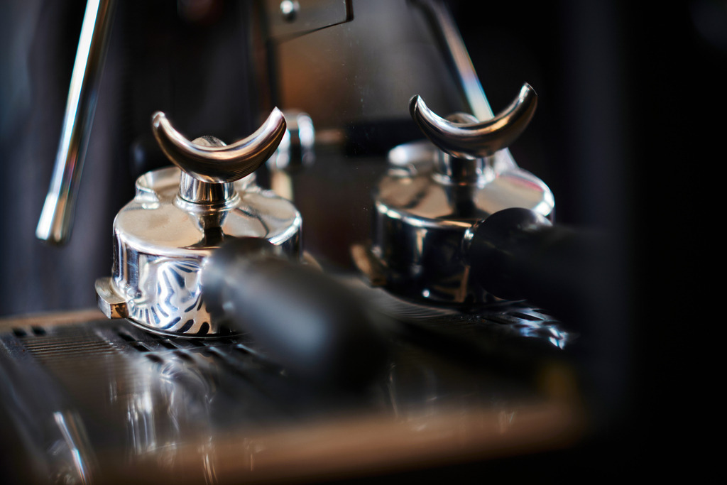 Café Comet | WIen, Austria - February 12, 2020: Café Comet; Detail einer Siebträgermaschine. - Realisiert mit Pictrs.com