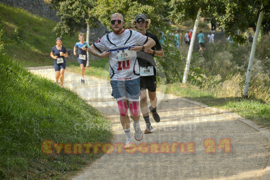 250824_1500_EX1_8276 | Sportfotografie im Rhein-Sieg Kreis, Köln, Bonn, NRW, Rheinland Pfalz, Hessen, etc. Unser Tätigkeitsfeld umfasst den Laufsport vom Volkslauf über den Marathon, Duathlon, Triathon bis zum Ultralauf wie Kölnpfad Ultra oder Schindertrail.