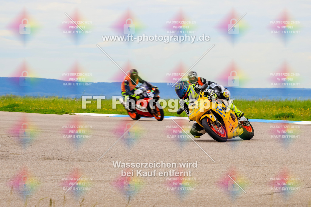 MotoTeam-3027 | Hier findet Ihr Bilder von Touristenfahrten auf der Nürburgring Nordschleife oder von anderen Veranstaltungen die ich besucht habe. Viel Spass beim Durch Schauen 