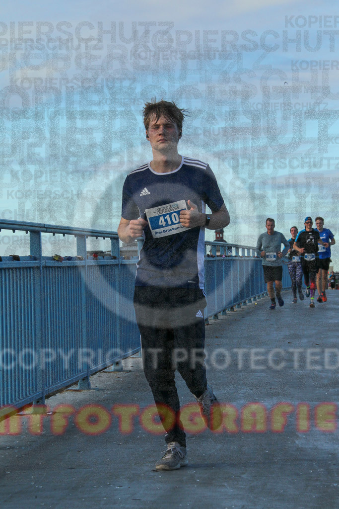 221016_1012_EV4_9015 | Sportfotografie im Rhein-Sieg Kreis, Köln, Bonn, NRW, Rheinland Pfalz, Hessen, etc. Unser Tätigkeitsfeld umfasst den Laufsport vom Volkslauf über den Marathon, Duathlon, Triathon bis zum Ultralauf wie Kölnpfad Ultra oder Schindertrail.