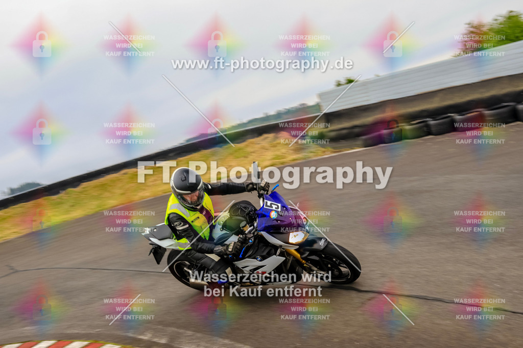 OBK-5984 | Hier findet Ihr Bilder von Touristenfahrten auf der Nürburgring Nordschleife oder von anderen Veranstaltungen die ich besucht habe. Viel Spass beim Durch Schauen 