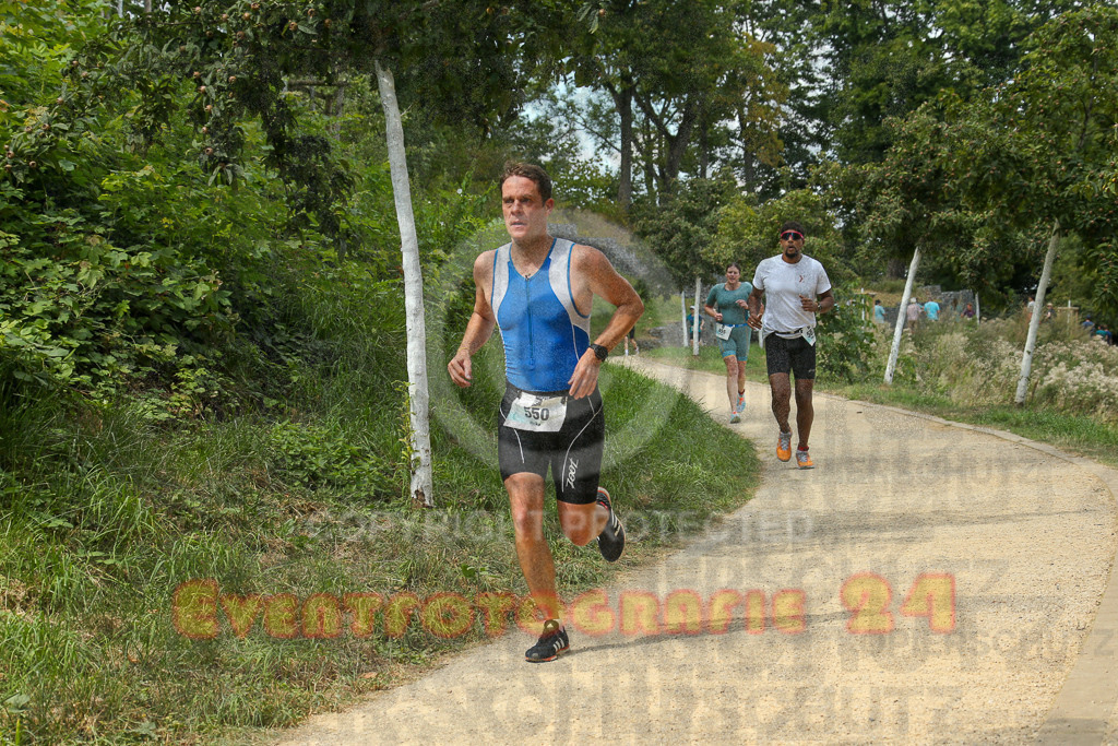 250824_1414_EX1_5505 | Sportfotografie im Rhein-Sieg Kreis, Köln, Bonn, NRW, Rheinland Pfalz, Hessen, etc. Unser Tätigkeitsfeld umfasst den Laufsport vom Volkslauf über den Marathon, Duathlon, Triathon bis zum Ultralauf wie Kölnpfad Ultra oder Schindertrail.