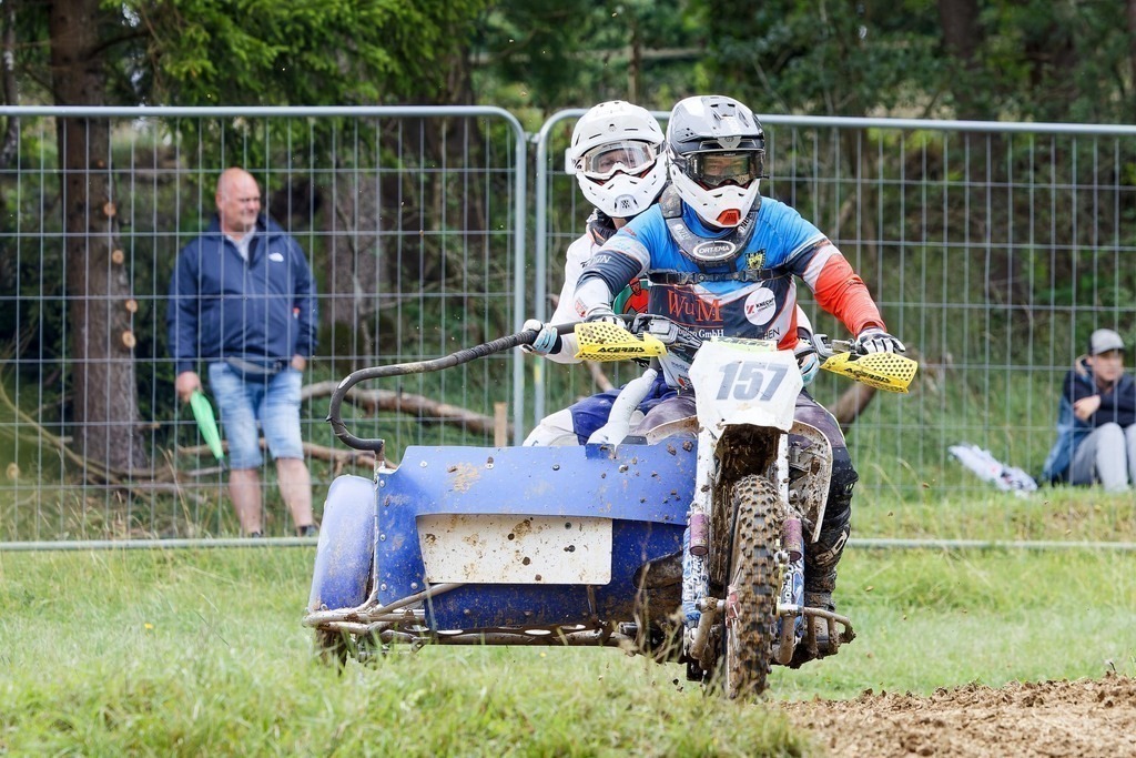 Motocross_Gerstetten_250802_9918 | Fotopresso – Sportfotografie in Heidenheim & Umgebung. Professionelle Sportfotografie für unvergessliche Momente. Dynamische Action-Shots, emotionale Szenen & hochwertige Bilder. - Realisiert mit Pictrs.com