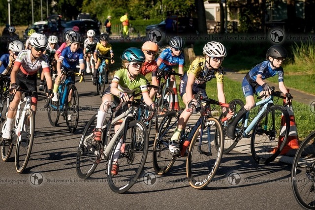 European Junior Cycling Tour Assen 2026 | Fotos der European Junior Cycling Tour Assen 2026 - Realisiert mit Pictrs.com