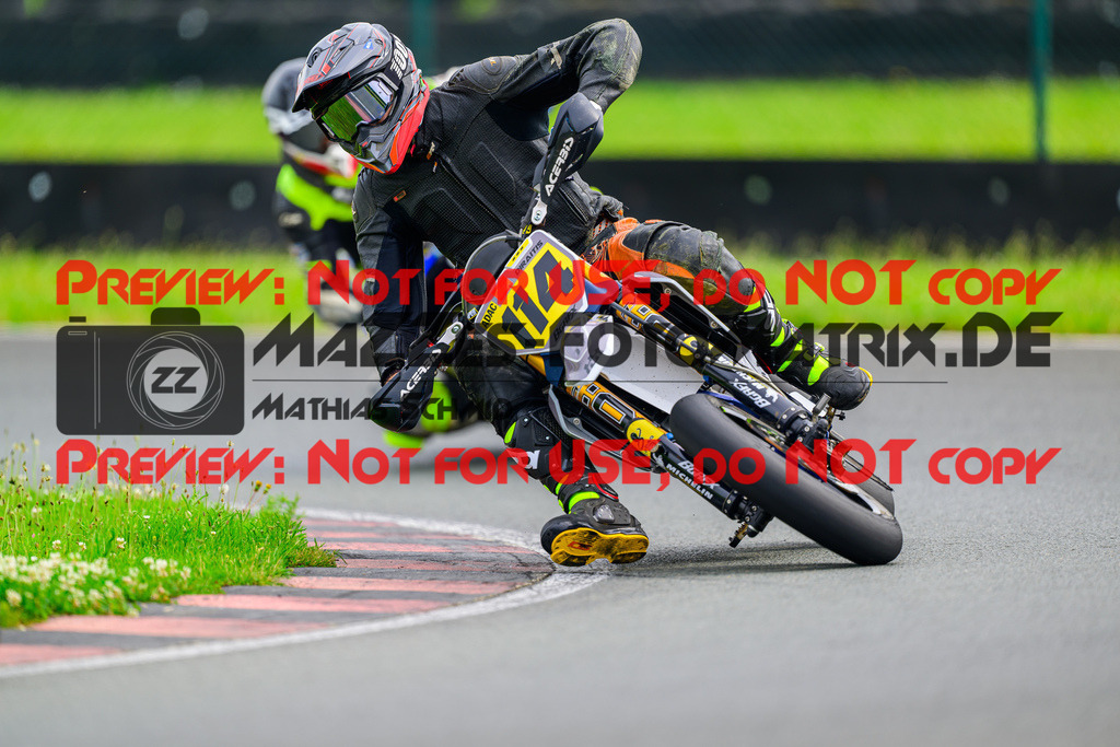 MaZZes_FotoMatrix_240622_6007705_6101 | S2