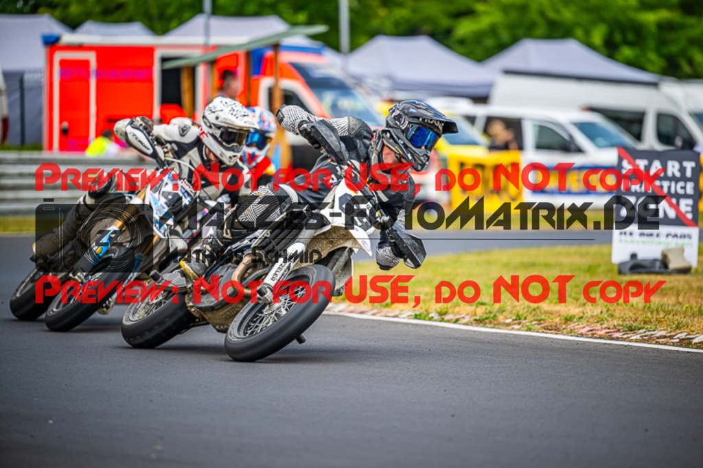 MaZZes_FotoMatrix_230702_1630 | S4