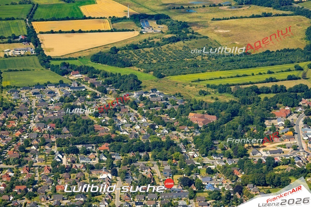 Das Luftbild der Stadt Schafflund wurde 2022 vom Flugzeug heraus erstellt (keine Drohnen-Aufnahmen) Aufnahmehöhe ca.450 Meter- hohe Bildauflösung und Druck-Qualität. Garantiert!