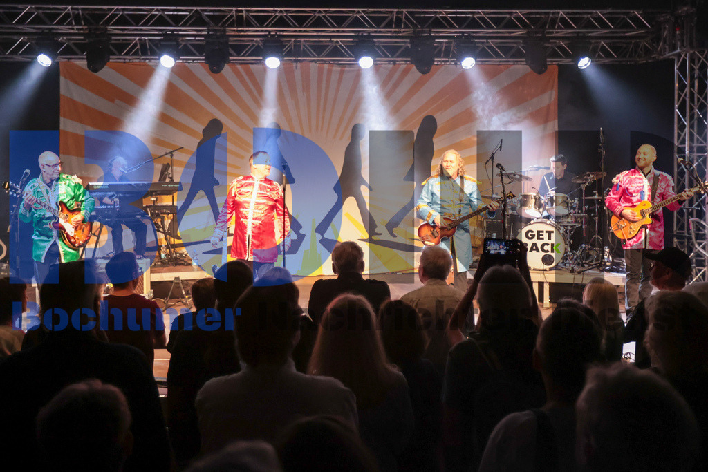 SES_GEBZFR20250828-9 | bond - Realisiert mit Pictrs.com