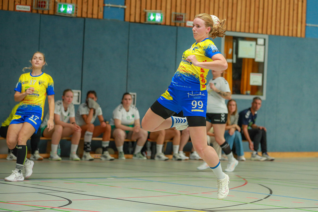 Neukirchen-Rheinhausen310825_010 | Bildergalerie von Sport-Ereignissen aber auch von weiteren spannenden Dingen - nicht nur vom Niederrhein. In Anlehnung an den bekannten Spruch von Hanns Dieter Hüsch heißt das Motto: "Niederrhein ist überall".  - Realisiert mit Pictrs.com