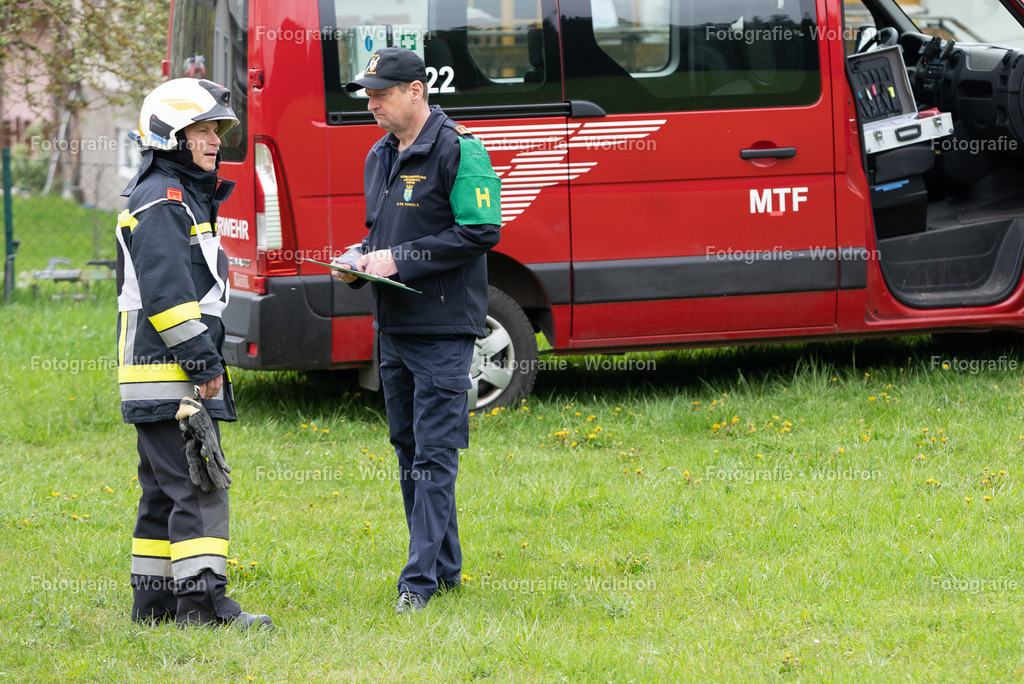 20230430 APLE Prüfung Neusiedl-7 | Fotografie Woldron