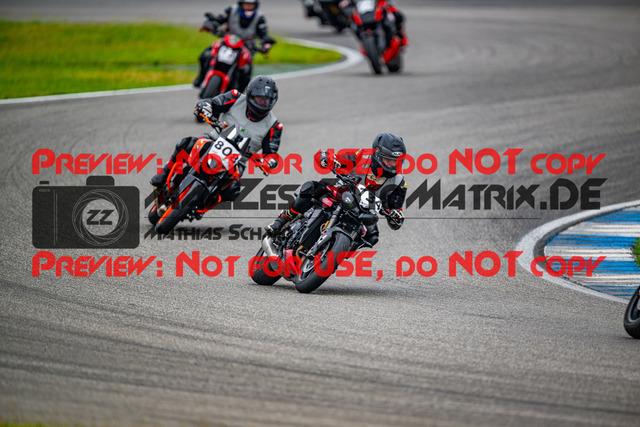 MaZZes_FotoMatrix_240701_6007705_6984 | INST