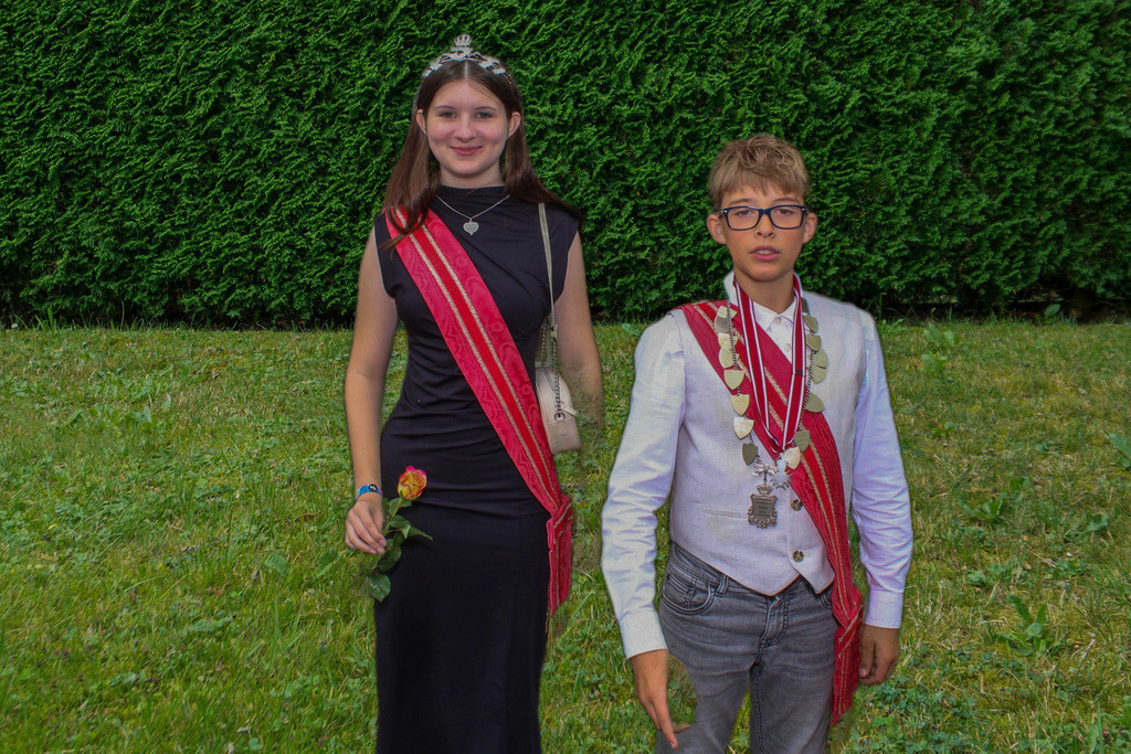 top-top.de-250601-321 | Foto, Video, Fotografie, Videografie, Fotobox, DJ, Discjockey, Musik, Musikbox, Veranstaltung, Photobooth, Amazon, Ebay, Buchtipp, Bestseller, Autor, Verlag, Buch, Wesel, Hamminkeln, NRW, Dinslaken, Rees, Drohne, Hochzeit, Party, Fotobox, Wesel, Fotograf