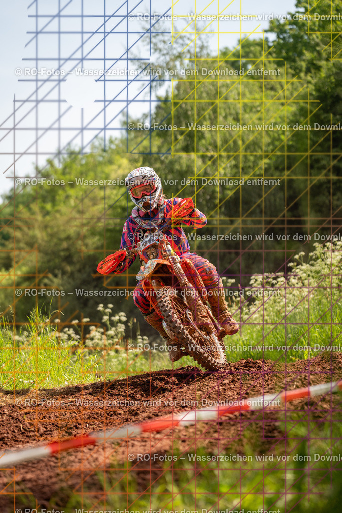 Wolfshausen 4 Lauf -1403 | Sportfotografie von RO-Fotos: Motorsport, Motocross, Enduro, Laufveranstaltungen und Triathlon. Professionelle Fotos von Sportlern und Events. - Realisiert mit Pictrs.com