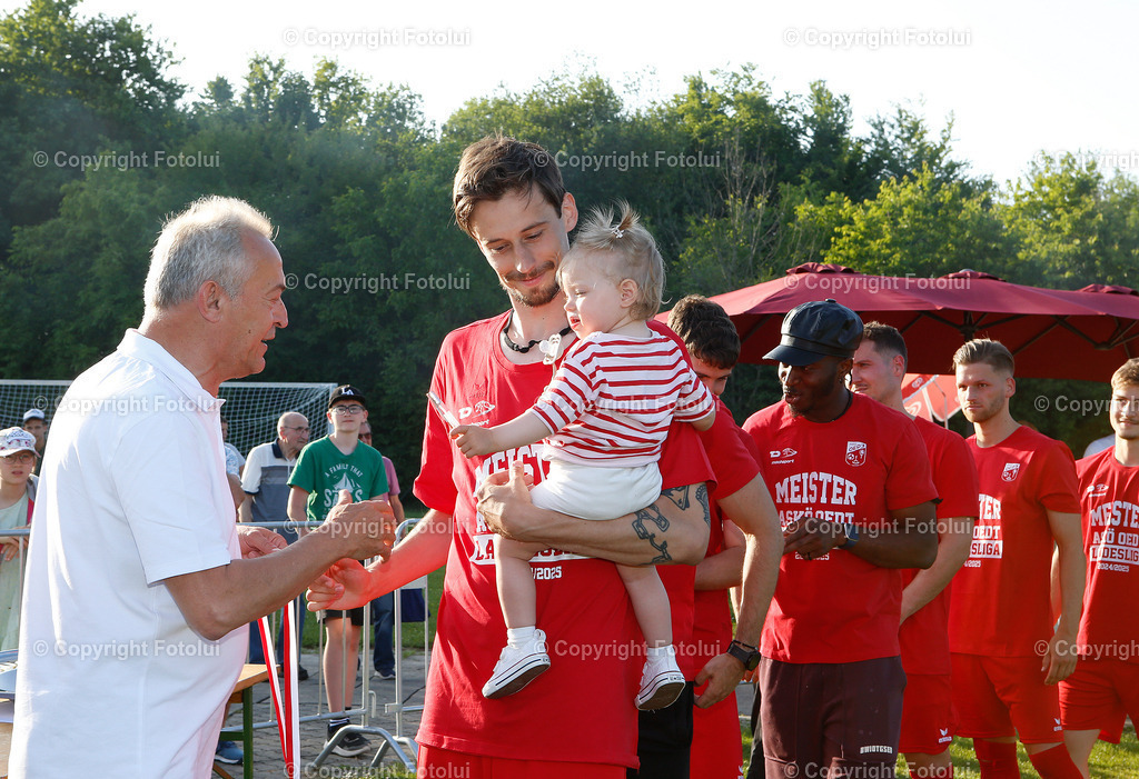 A_LUI_14062025_7 | MEISTERFEIER ASKOE OEDT 1B 2025 IM BILD: ELVIR HUSKIC  (ASKOEOEDT)MIT TOCHTER  FOTO:FOTOLUI