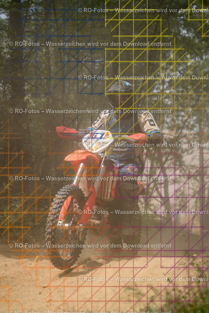 Niederwürzbach 2 Lauf-1037 | Sportfotografie von RO-Fotos: Motorsport, Motocross, Enduro, Laufveranstaltungen und Triathlon. Professionelle Fotos von Sportlern und Events. - Realisiert mit Pictrs.com