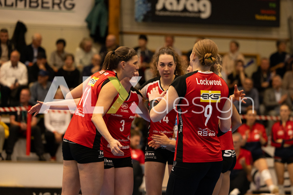 Volleyball I Frauen I Saison 2025-2026 I CEV Volleyball Challenge Cup 2026 | Women I 16th Finals I VC Kanti Schaffhausen - TJ Ostrava I 03.12.2025 | Hochwertige Sportfotos kaufen & lizenzieren für Medien, Vereine, Agenturen & Sportler:innen. Entdecke professionelle Sportfotografie im Bildshop von Alexander Franzen. - Realisiert mit Pictrs.com