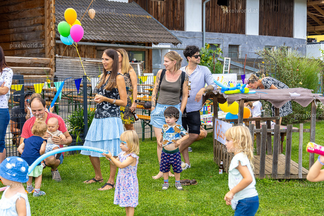 Sommerfest - Kindertagesstätte Wichtelvilla & Zwergenwald | Bildershop von pixelworld.at - Realisiert mit Pictrs.com
