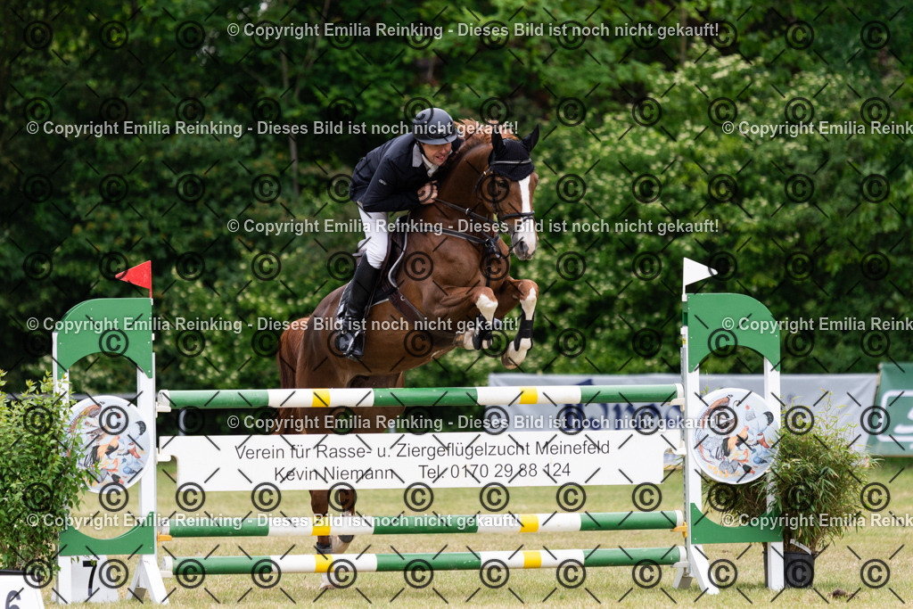 CL5A8295 | Emilia Reinking Fotografie - Realisiert mit Pictrs.com