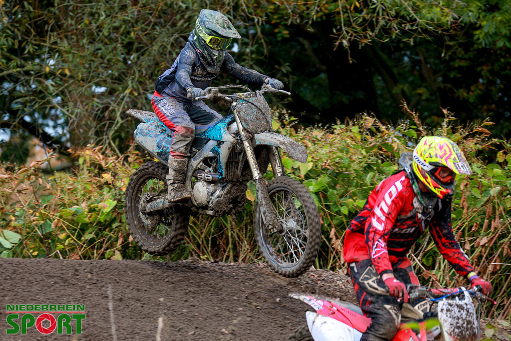 OpenTrack2024_Sonntag_Hobbyfahrer_083 | Bildergalerie von Sport-Ereignissen aber auch von weiteren spannenden Dingen - nicht nur vom Niederrhein. In Anlehnung an den bekannten Spruch von Hanns Dieter Hüsch heißt das Motto: "Niederrhein ist überall".  - Realisiert mit Pictrs.com