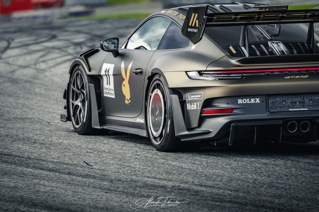 R6PZ2414 _Alexander Tschuncky | Entdecken Sie die faszinierende Welt von Alexander Tschuncky Arts: Kreative Fotografie, atemberaubende Automobilkunst und hochwertiger Bilderdruck. Lassen Sie sich inspirieren! - Realisiert mit Pictrs.com