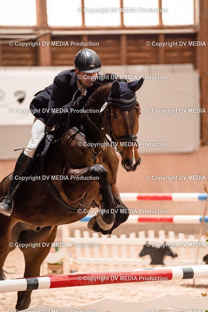 Springen Tag 2-060 | dv-media-shop - Realisiert mit Pictrs.com