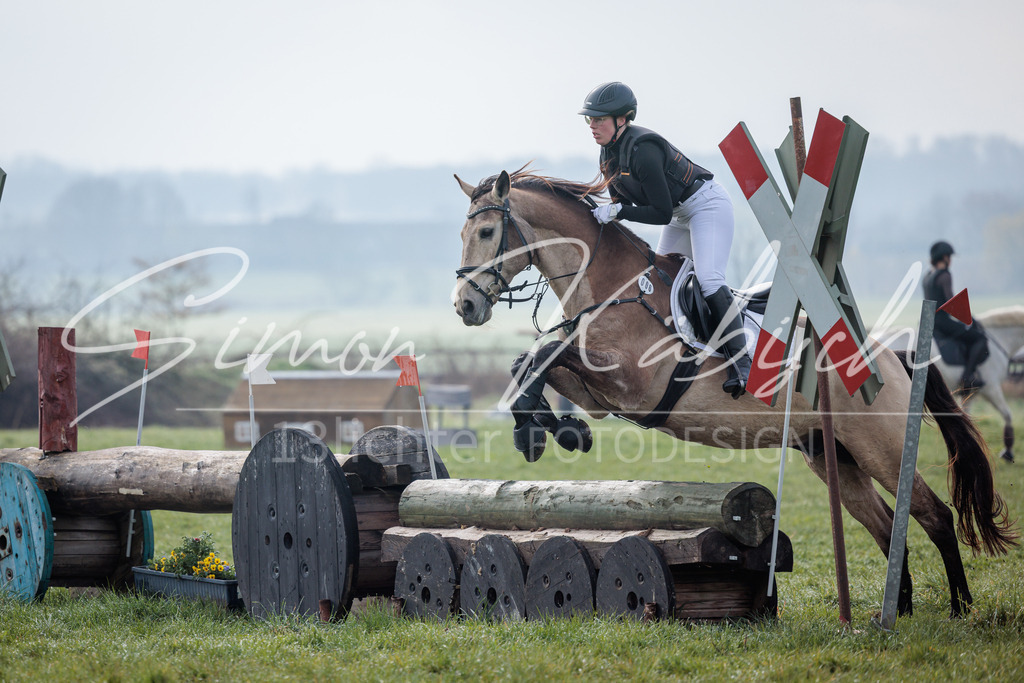 20260329-_3LI3642 | Tierfotografie Pferde, Hunde, Katzen, Haustiere.
Turnierfotografie Reitturniere, Reiten, Springreiten, Dressur in Hanau, dem Main-Kinzig-Kreis und dem Rhein-Main- Gebiet um Frankfurt