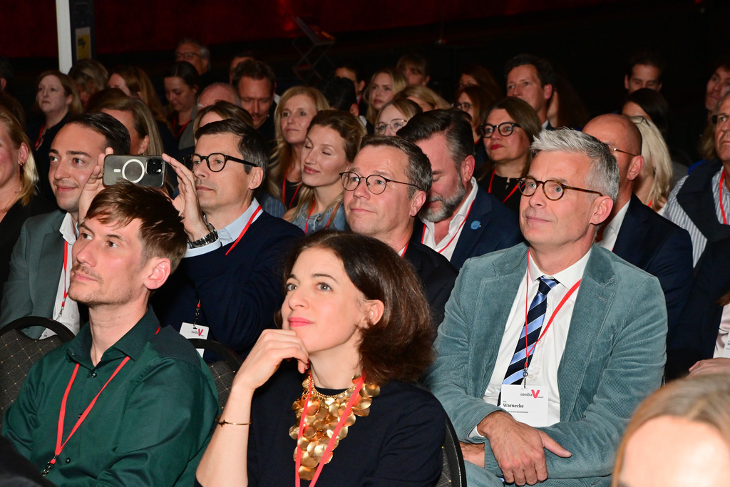 0243Media_V_Award_2025_Foto_Stefan_Wernz | Fotograf Köln - Realisiert mit Pictrs.com
