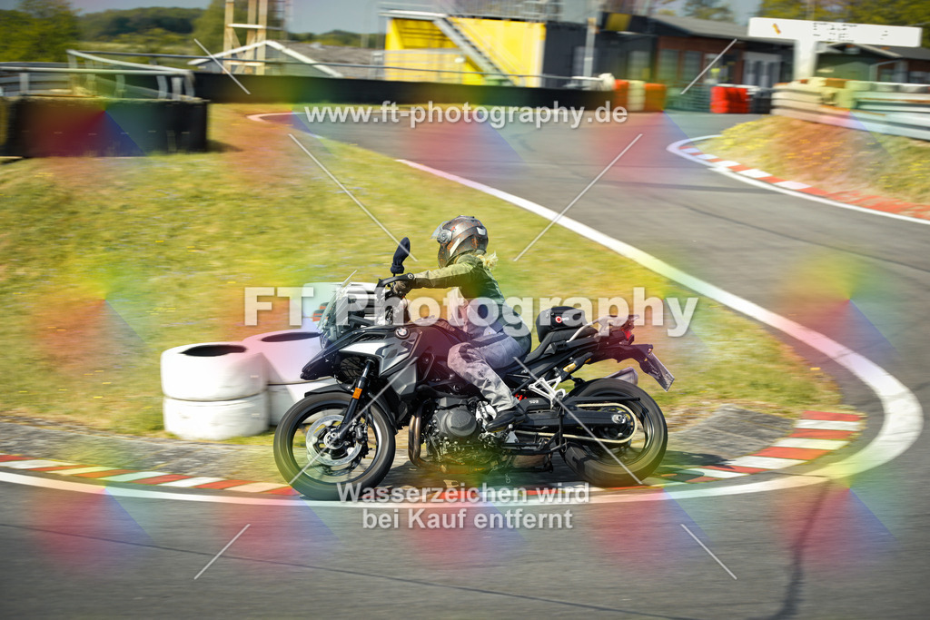 OBK_Mai_Volker_Adam-10607 | Hier findet Ihr Bilder von Touristenfahrten auf der Nürburgring Nordschleife oder von anderen Veranstaltungen die ich besucht habe. Viel Spass beim Durch Schauen 
