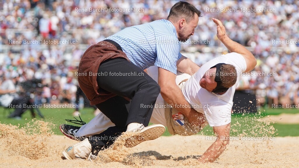 111 | René Burch leidenschaftlicher Fotograf aus Kerns in Obwalden.  Hier finden sie Sport, Landschaft und Natur Fotografie.
 - Realisiert mit Pictrs.com
