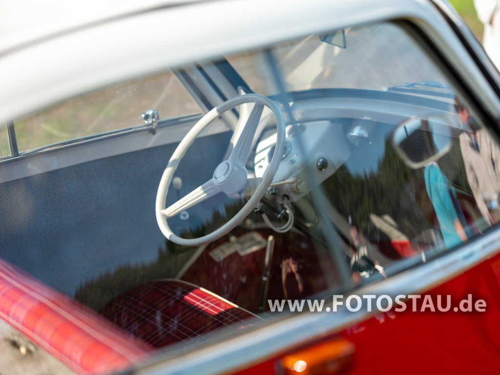20250928-00219 | Quakenbrück 2025 Oldtimer und Youngtimer Treffen - Realisiert mit Pictrs.com