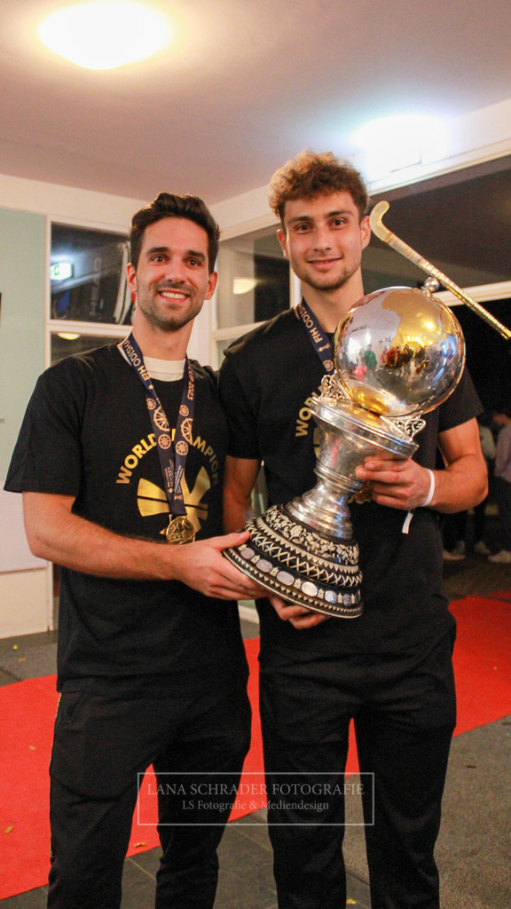 WM EMPFANG 30.01.23 LSF-65 | lanaschraderfotografie - Realisiert mit Pictrs.com