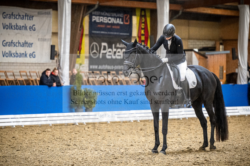 DOS_2956 | Entdecke hochwertige Reitturnierfotos von Foto Oger. Professionell, emotional und authentisch – jetzt Lieblingsmomente im Shop bestellen.Deutschlandweite Turnierfotografie. - Realisiert mit Pictrs.com