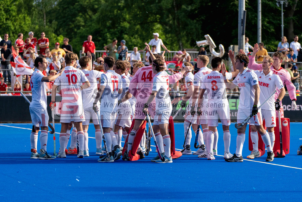 Final4_20250531-1736-HK108094 | Krefeld, Deutschland, 31.05.2025:  Feldhockey Final4 2025 – „Deutsche Feldhockey-Meisterschaften 2025“ im Gerd-Wellen-Hockeyanlage am 31.05.2025 in Krefeld, Deutschland. (Foto von Kramhöller/Fehrmann/Kaste)Krefeld, Germany, 31.05.2025: Feldhockey Final4 2025 – „Deutsche Feldhockey-Meisterschaften 2025“ in Gerd-Wellen-Hockeyanlage at 31.05.2025 in Krefeld, Deutschland. (Foto from Kramhöller/Fehrmann/Kaste)